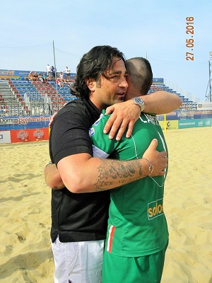 santini)