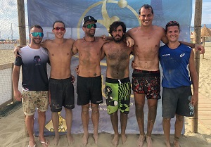 Questa immagine ha l'attributo alt vuoto; il nome del file è beach_volley_2021_200-2.jpg